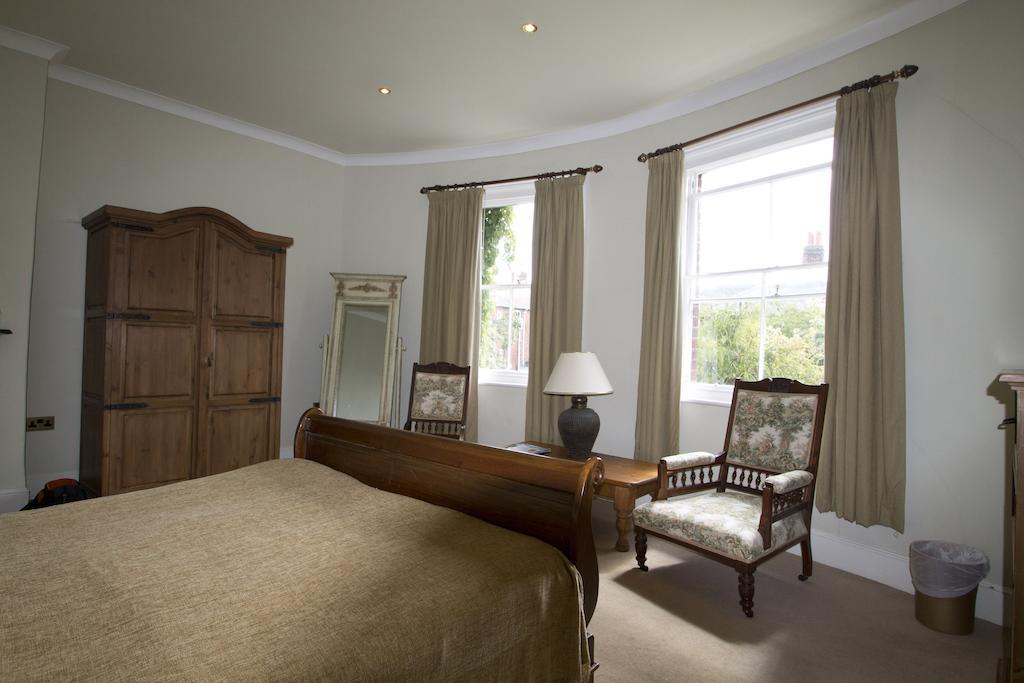 Hewitts Hotel And Restaurant Newport  Chambre photo
